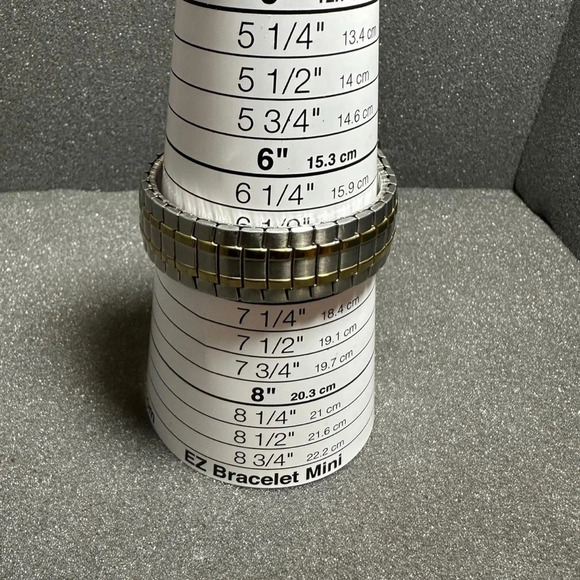 Pulsar Watch Men Silver Gold 2 Tone Round Dial Stretch Band Working New Battery - Picture 7 of 9